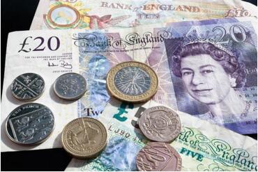 欲吸引更多中国游客 英国对华签证政策放宽期限
